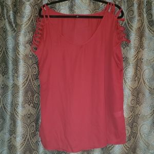 Blouse with sleeve cutouts